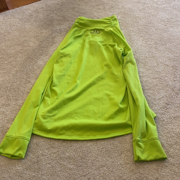 Under Armour Pullover - Picture 3 of 3